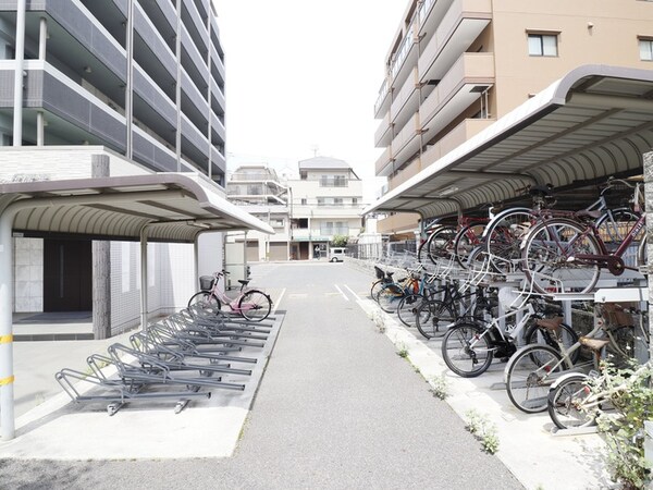 駐輪場