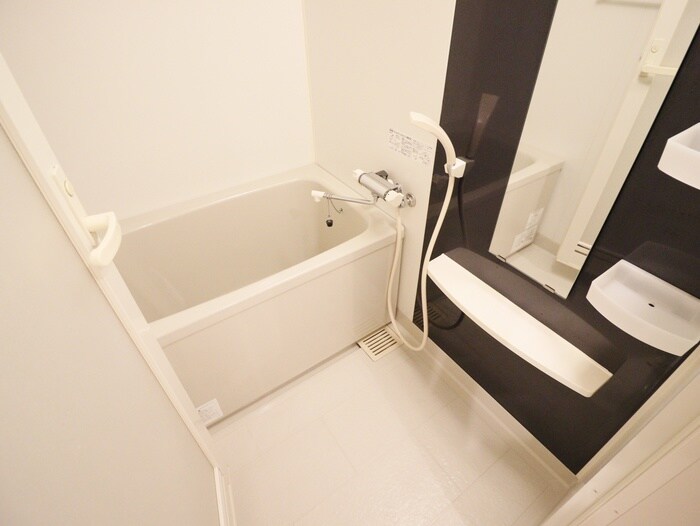 物件内観写真14　(バス／シャワールーム等)