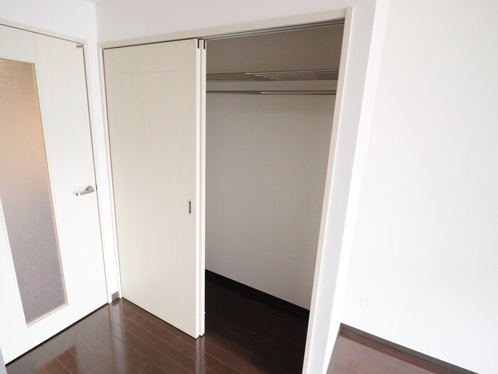 物件内観写真15　(収納)
