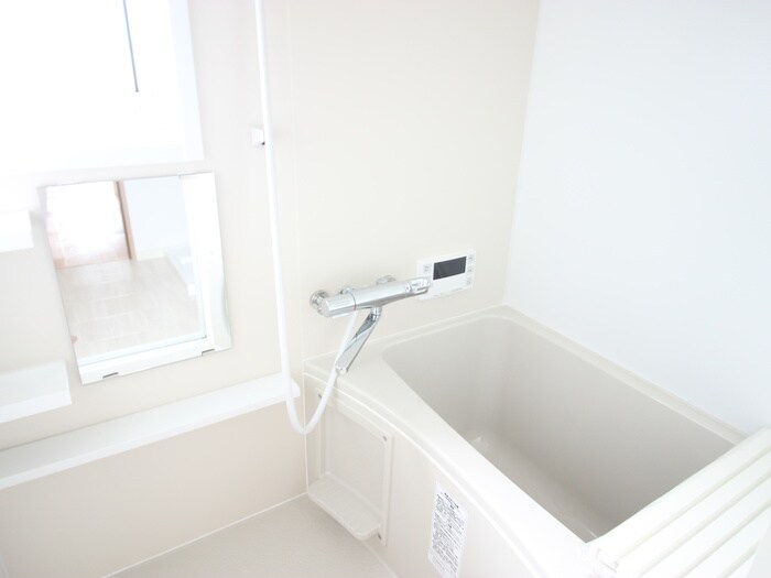物件内観写真10　(バス／シャワールーム等)