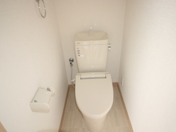 物件内観写真11　(トイレ)