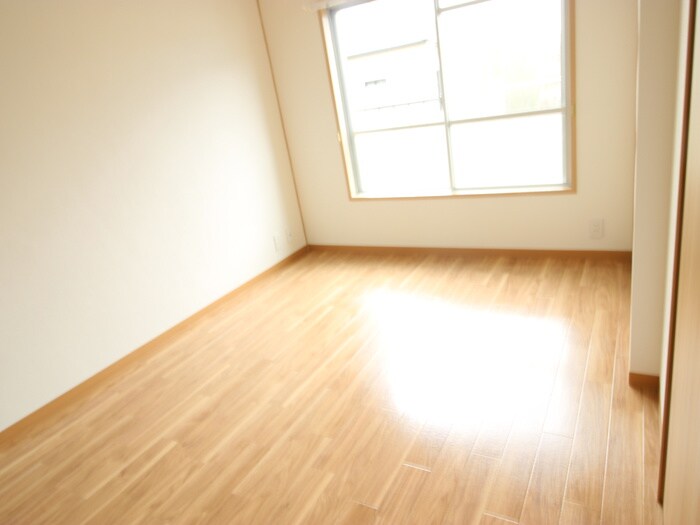 物件内観写真15　(居室)