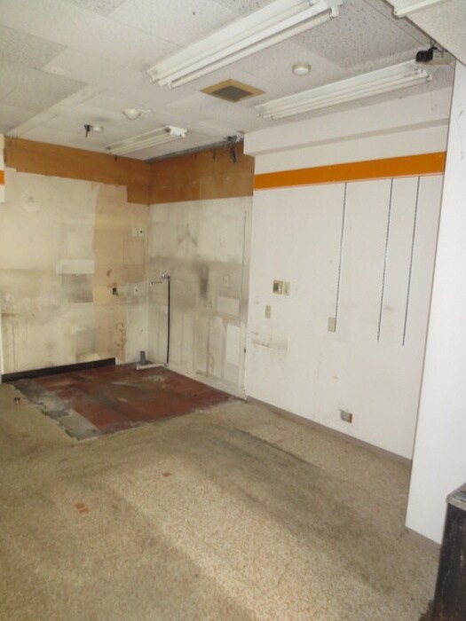 物件内観写真16　(居室)