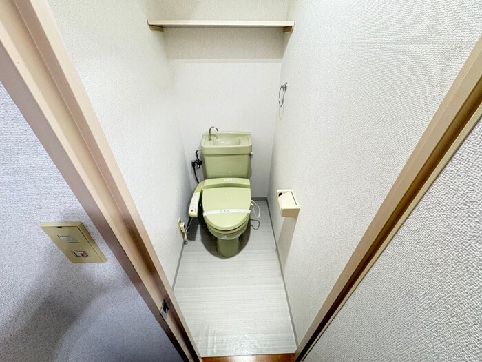 物件内観写真13　(トイレ)