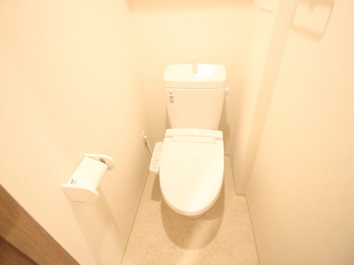 物件内観写真12　(トイレ)