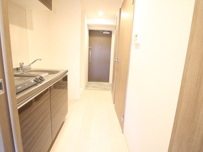 物件内観写真15　(廊下)