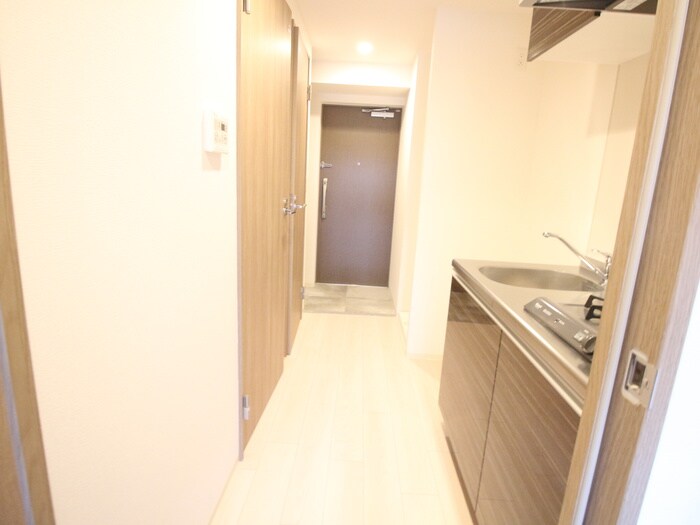 物件内観写真17　(廊下)