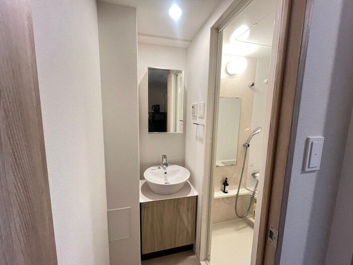 物件内観写真9　(洗面)