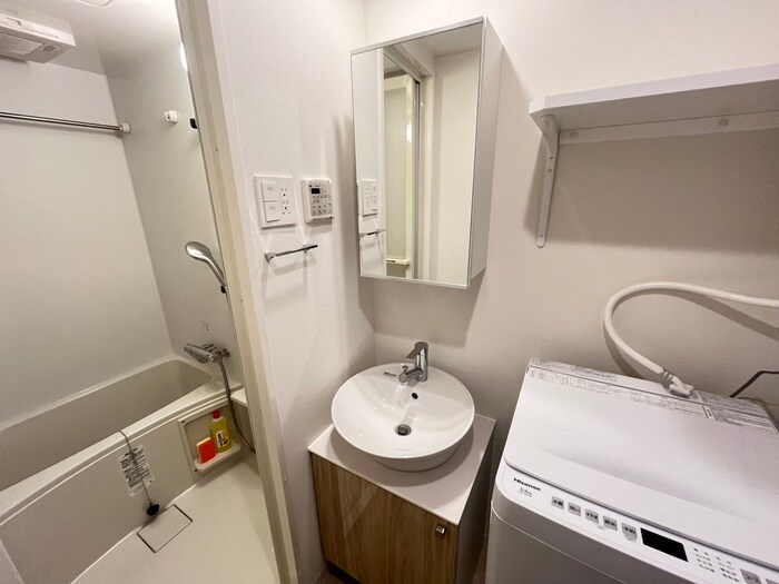 物件内観写真9　(洗面)