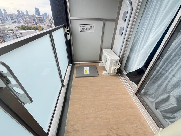 物件内観写真13　(ベランダ・バルコニー)