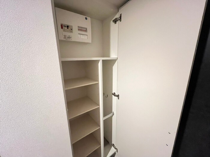 物件内観写真16　(靴箱)