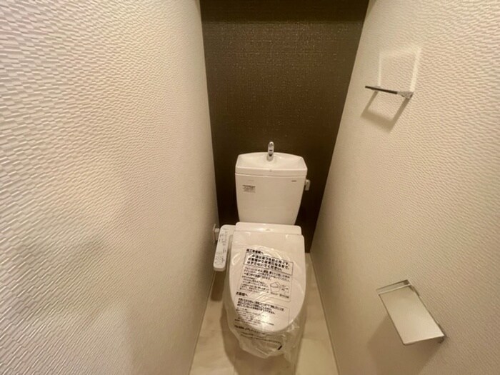 物件内観写真9　(トイレ)