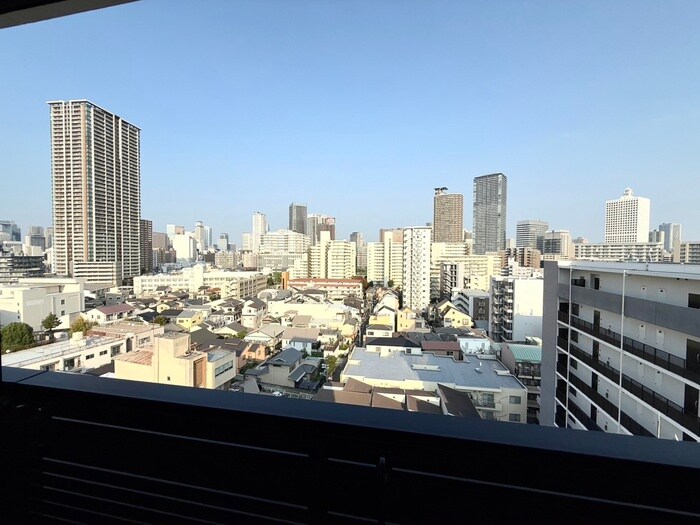 物件内観写真16　(室内からの展望)