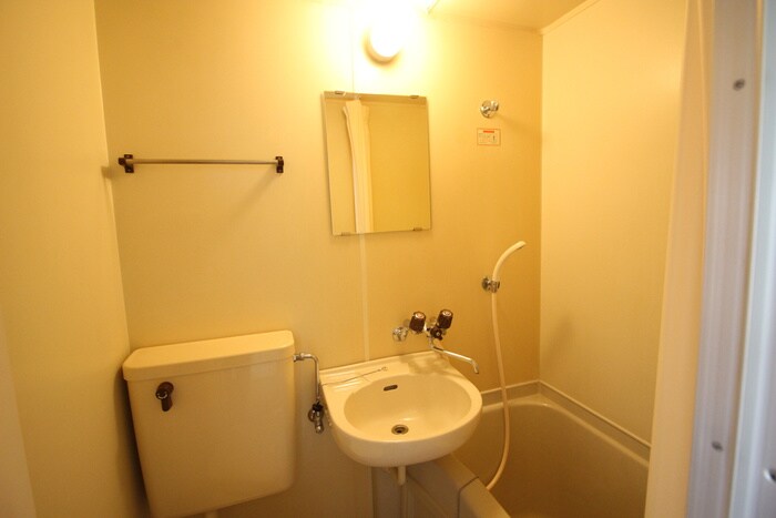 物件内観写真9　(洗面)