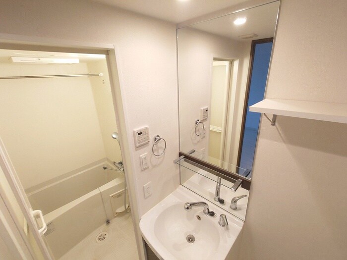 物件内観写真14　(洗面)