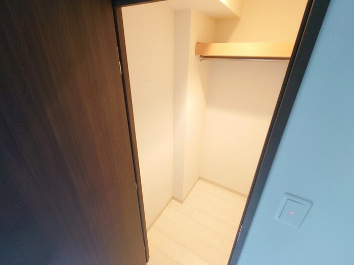 物件内観写真15　(収納)