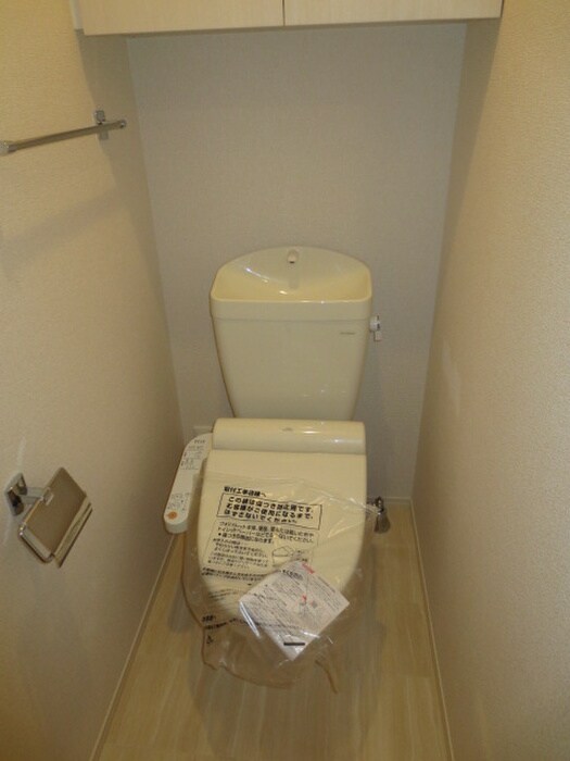 物件内観写真13　(トイレ)