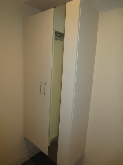 物件内観写真15　(靴箱)