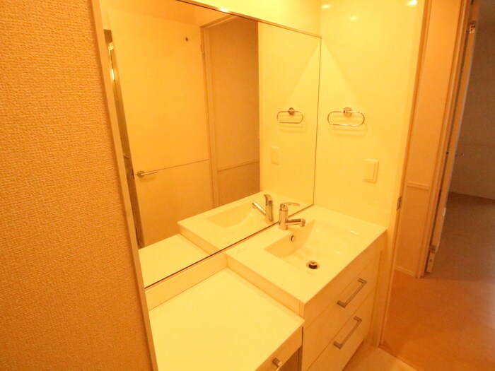 物件内観写真11　(洗面)