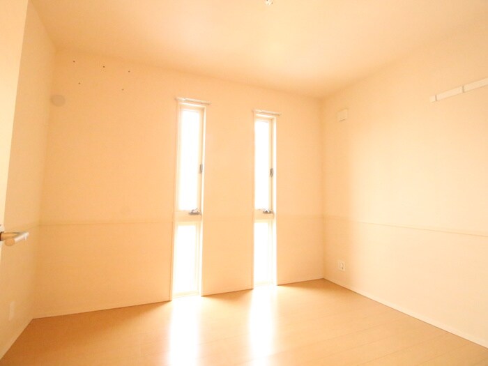 物件内観写真17　(居室)