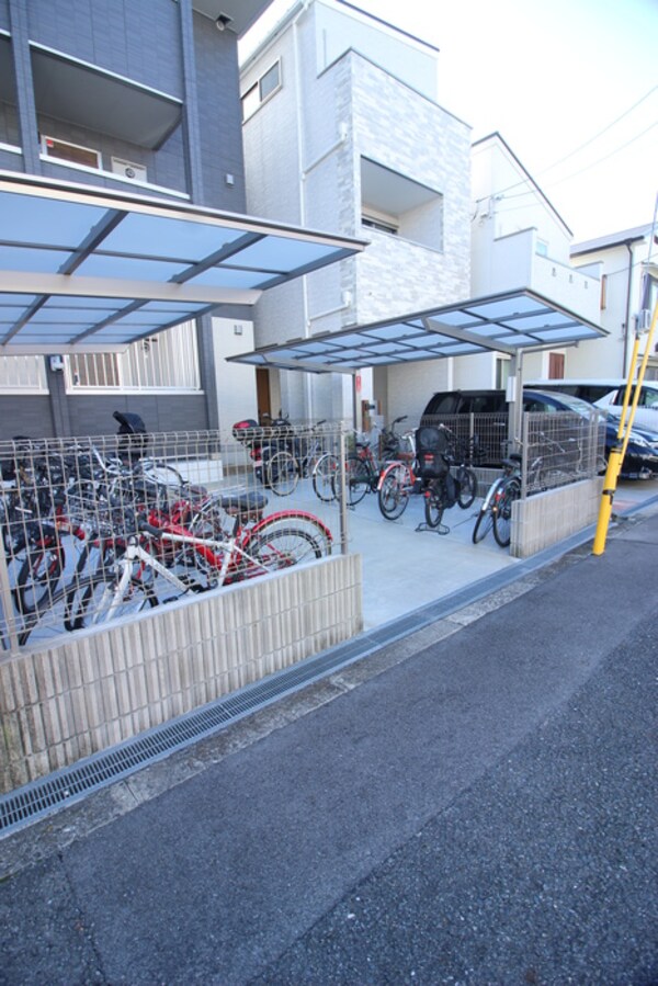 駐輪場
