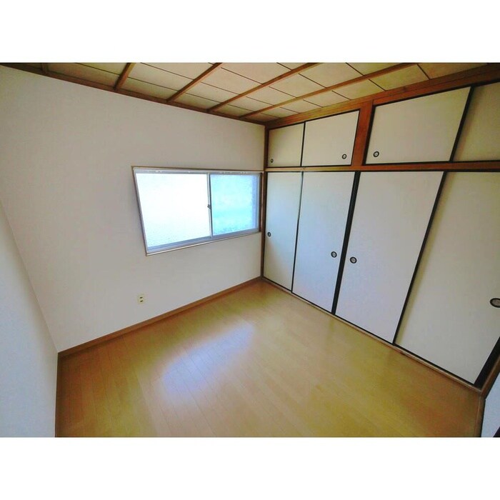 物件内観写真9　(居室)