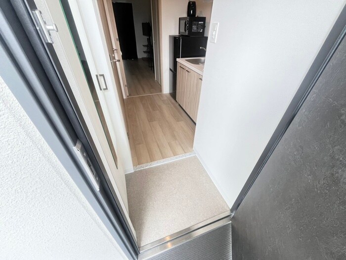 物件内観写真15　(玄関)