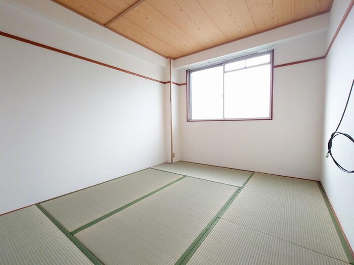 物件内観写真7　(居室)