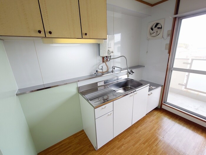 物件内観写真8　(キッチン)