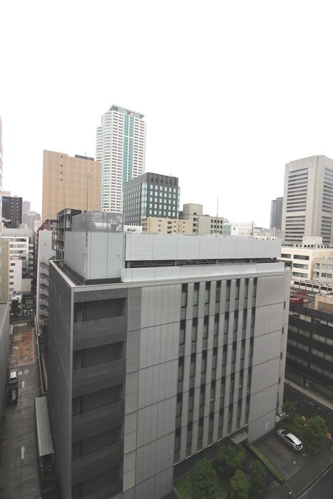 物件内観写真16　(室内からの展望)