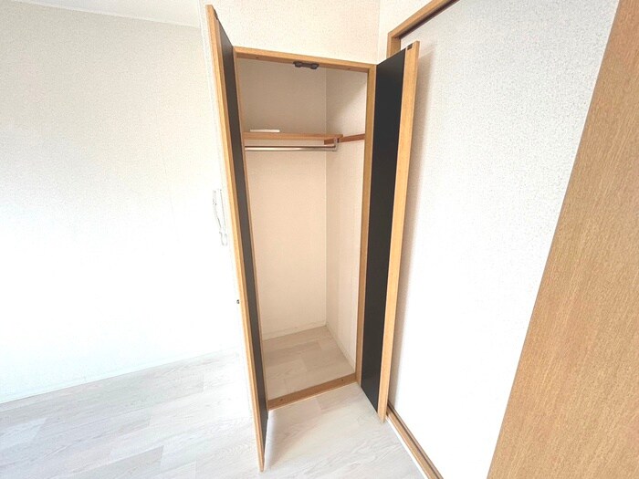物件内観写真13　(収納)