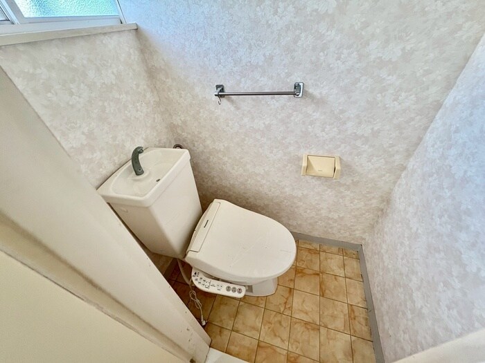 物件内観写真6　(トイレ)