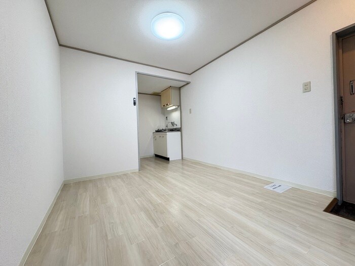 物件内観写真10　(居室)