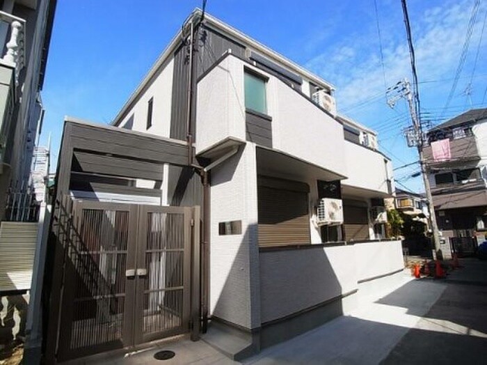 物件外観写真5　(エントランス部分)