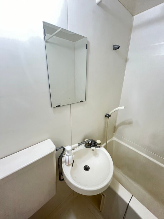 物件内観写真9　(洗面)