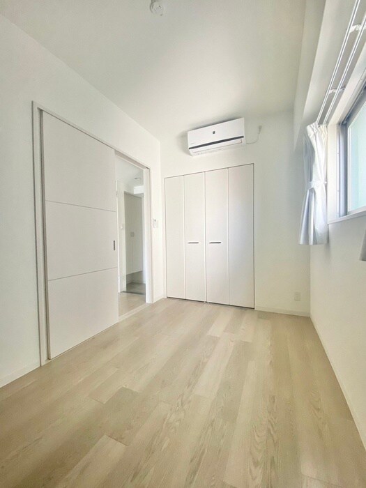 物件内観写真9　(居室)