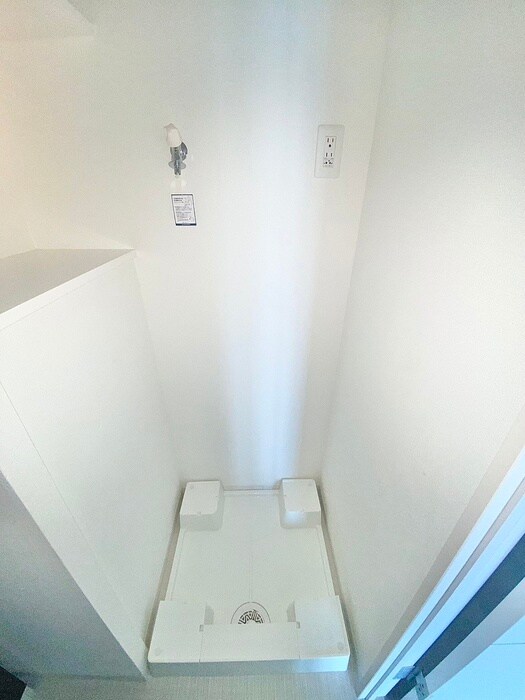 物件内観写真14　(洗濯機置場)