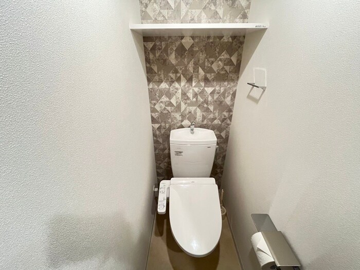 物件内観写真11　(トイレ)