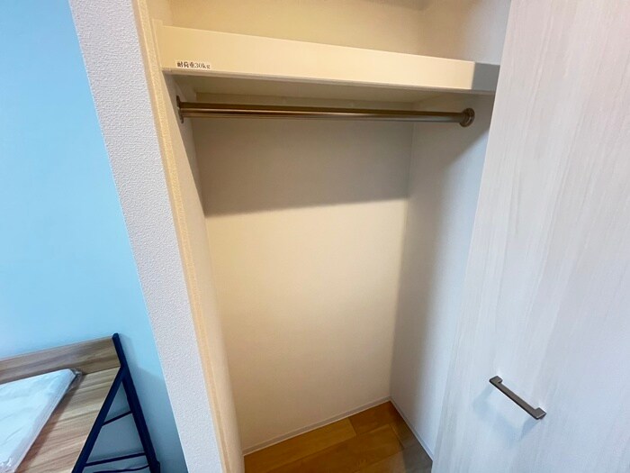 物件内観写真18　(収納)