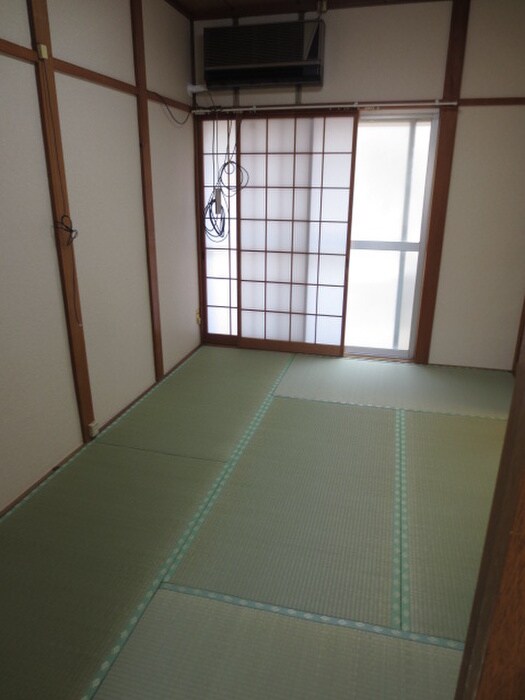 物件内観写真11　(居室)