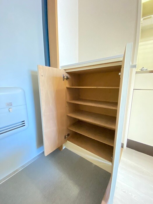 物件内観写真21　(靴箱)