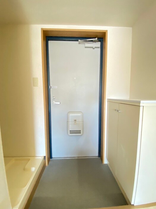 物件内観写真22　(玄関)