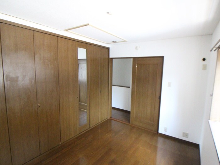 物件内観写真18　(居室)