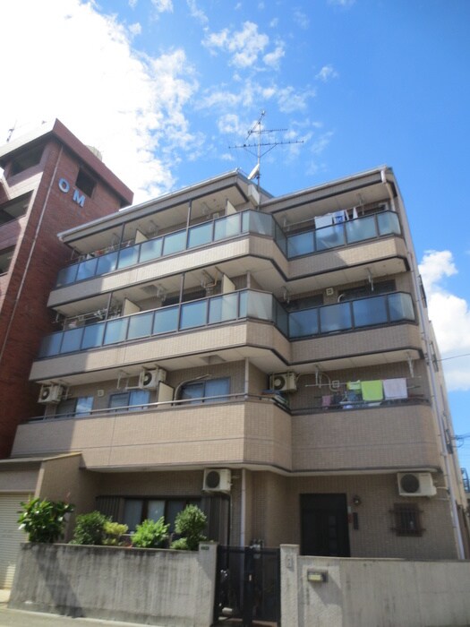 エクセルハイム三商の物件外観写真