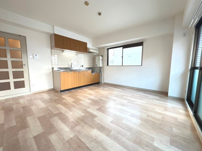 物件内観写真8　(居室)