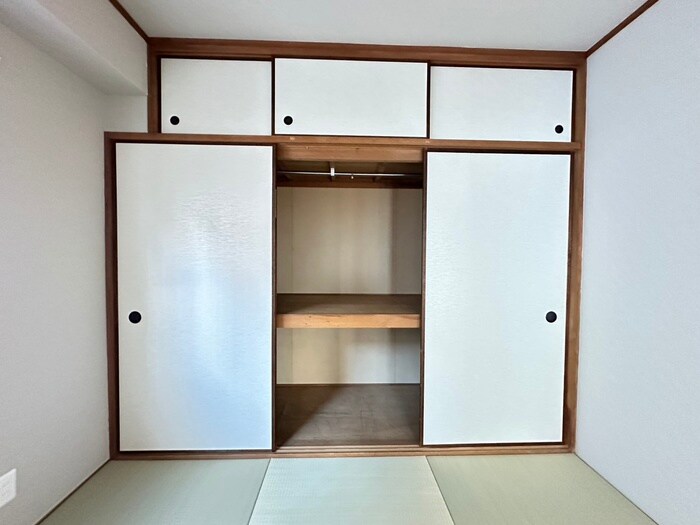 物件内観写真11　(収納)