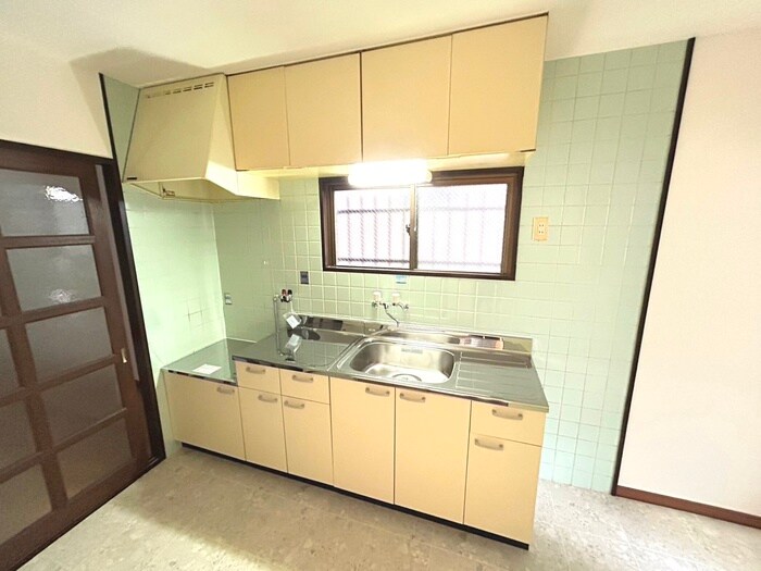 物件内観写真10　(キッチン)