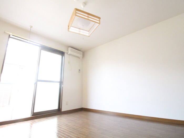 物件内観写真20　(居室)