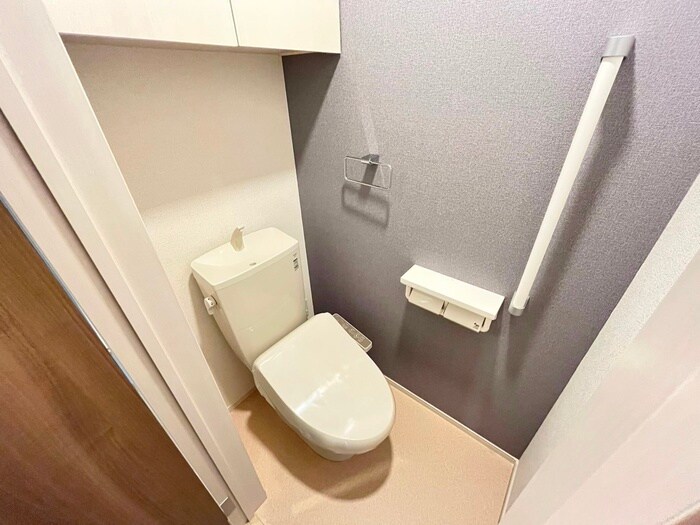 物件内観写真11　(トイレ)