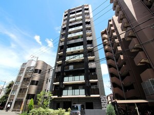 ﾌﾟﾚｻﾝｽ新大阪ｻﾞ･ﾃﾞｲｽﾞ(202)外観写真